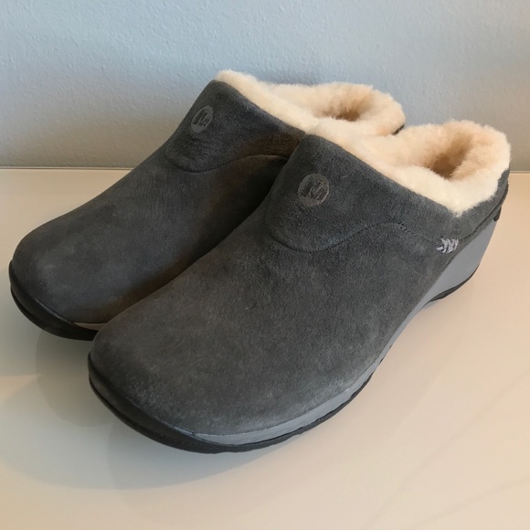 merrell ice clogs
